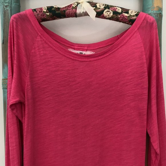 T2LOVE Girl’s Long Sleeve with Ruffle Back - Picture 3 of 11